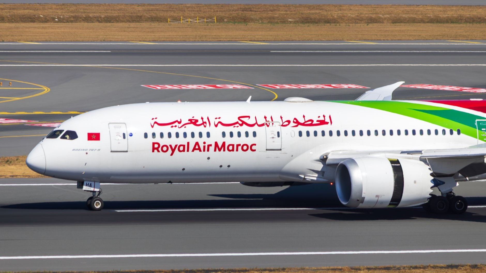 « Ik dacht dat mijn schoudertas niet meetelde »: waarom Royal Air Maroc bij de gate alles samen weegt en je het gatetarief...